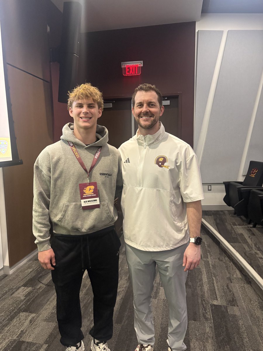 Alex Waszczenko 2027 QB tweet media