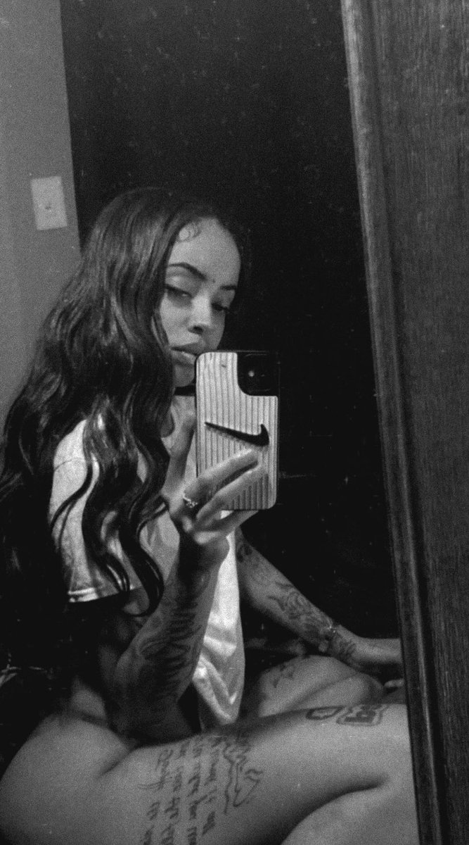 RealTaaystii's tweet photo. Good girl✨🖤 https://t.co/mZSlbMUlSl