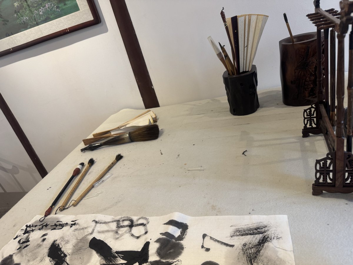 上海朱家角の课植园という庭園がもう映えも映えだらけだったのでおすすめです…
城主の字修練部屋があって大興奮だった…資料になる