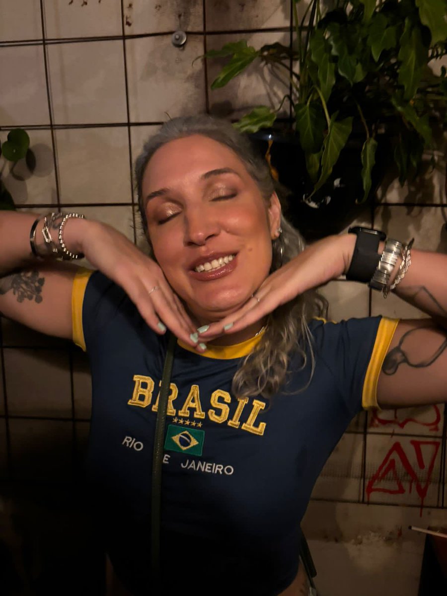 nao queira tweet media