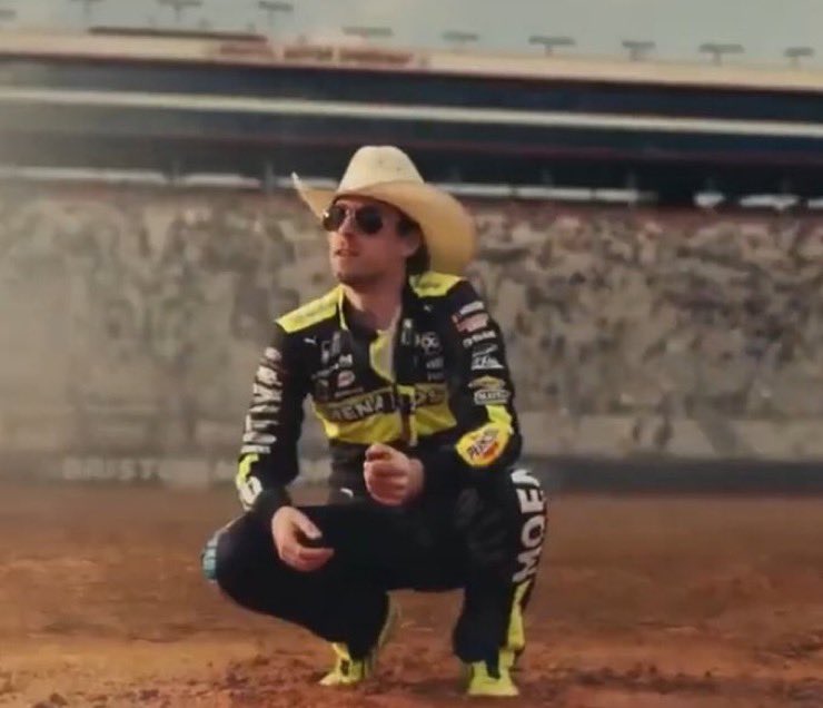 𝘽𝙡𝙖𝙣𝙚𝙮𝘽𝙚𝙨𝙩¹² (@blaneybest) on Twitter photo 