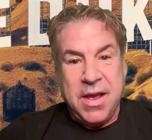 Red Line Commuter tweet media