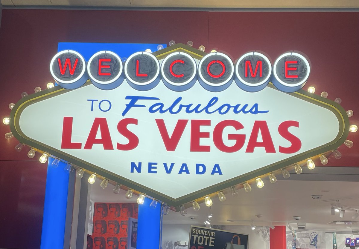 ラスベガス最終日🎰
家族４人での旅行は長時間のフライトに始まり、カジノには見向きもせず長時間のドライブで大陸の大自然を満喫！ディナーはエビ三昧で締めます！