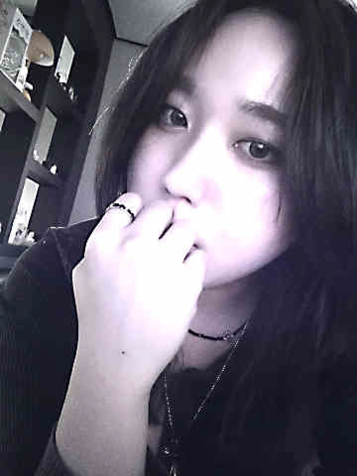Bemy5ummer_x's tweet photo. 잘지내시는지요 https://t.co/lwvECf03tD