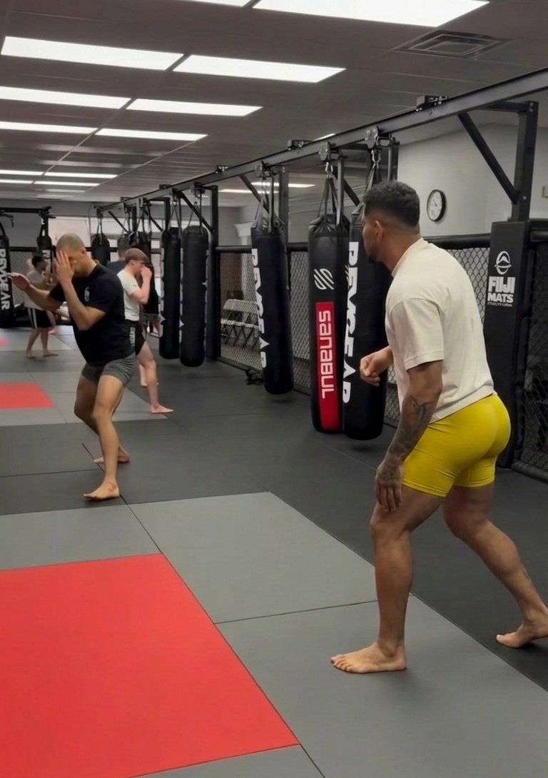 Renato Money Acriano tweet media