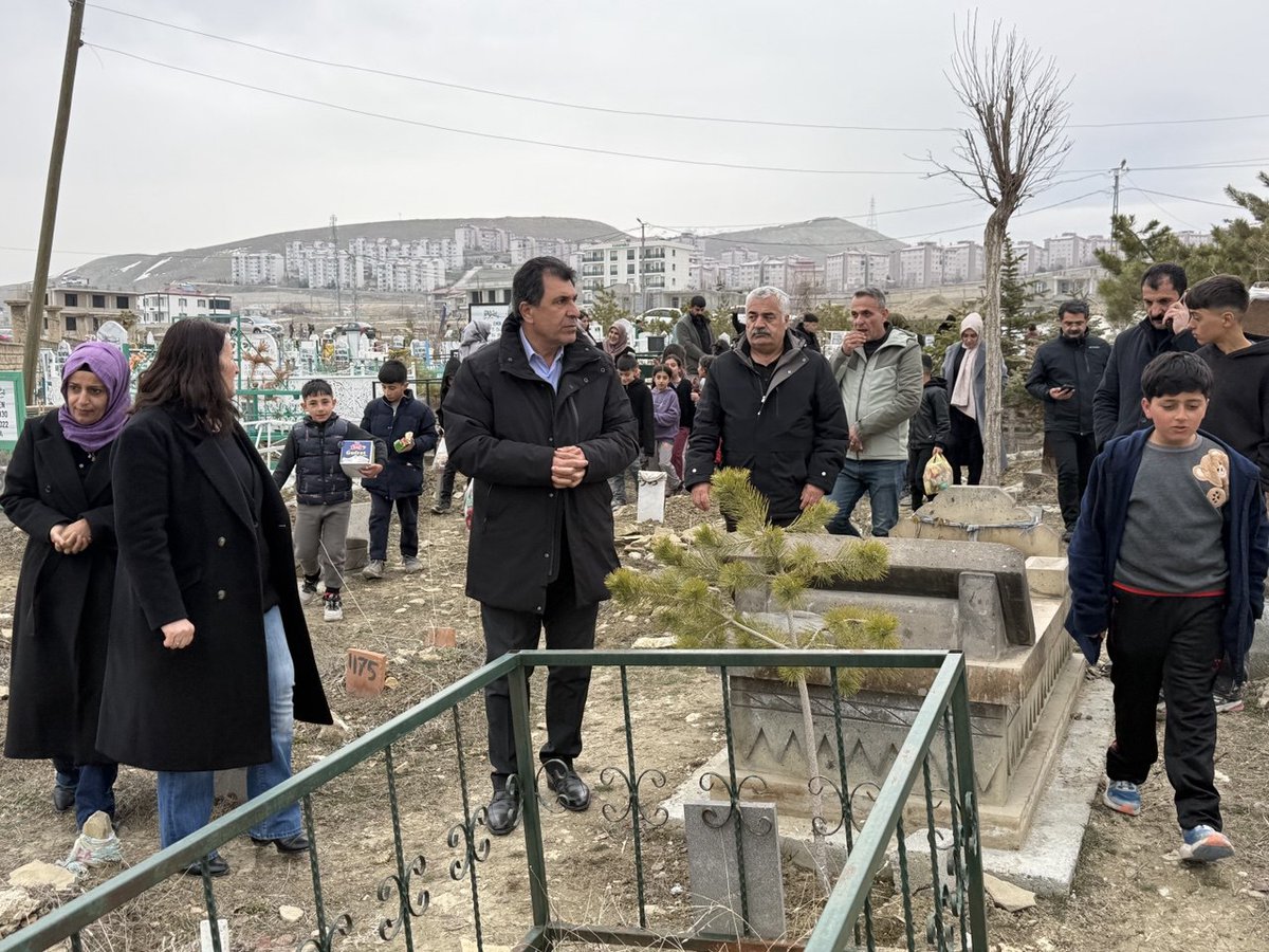 DEM PARTİ WAN tweet media