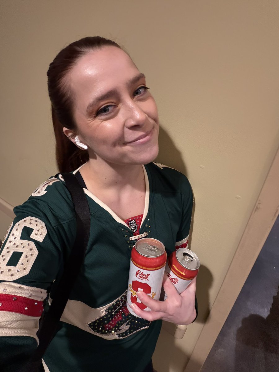 Marissa Voss™ tweet media