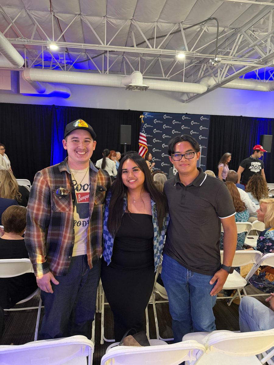 Lailani Loza tweet media