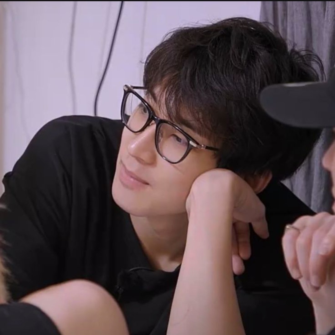 Nael is resting. tweet media