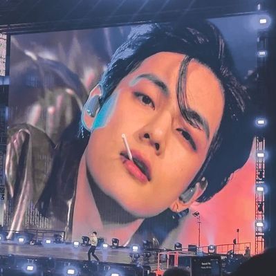 THV CHARTS tweet media