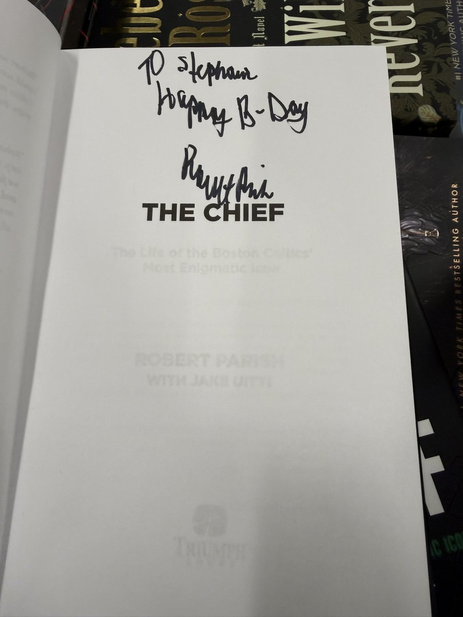 Stephanie tweet media