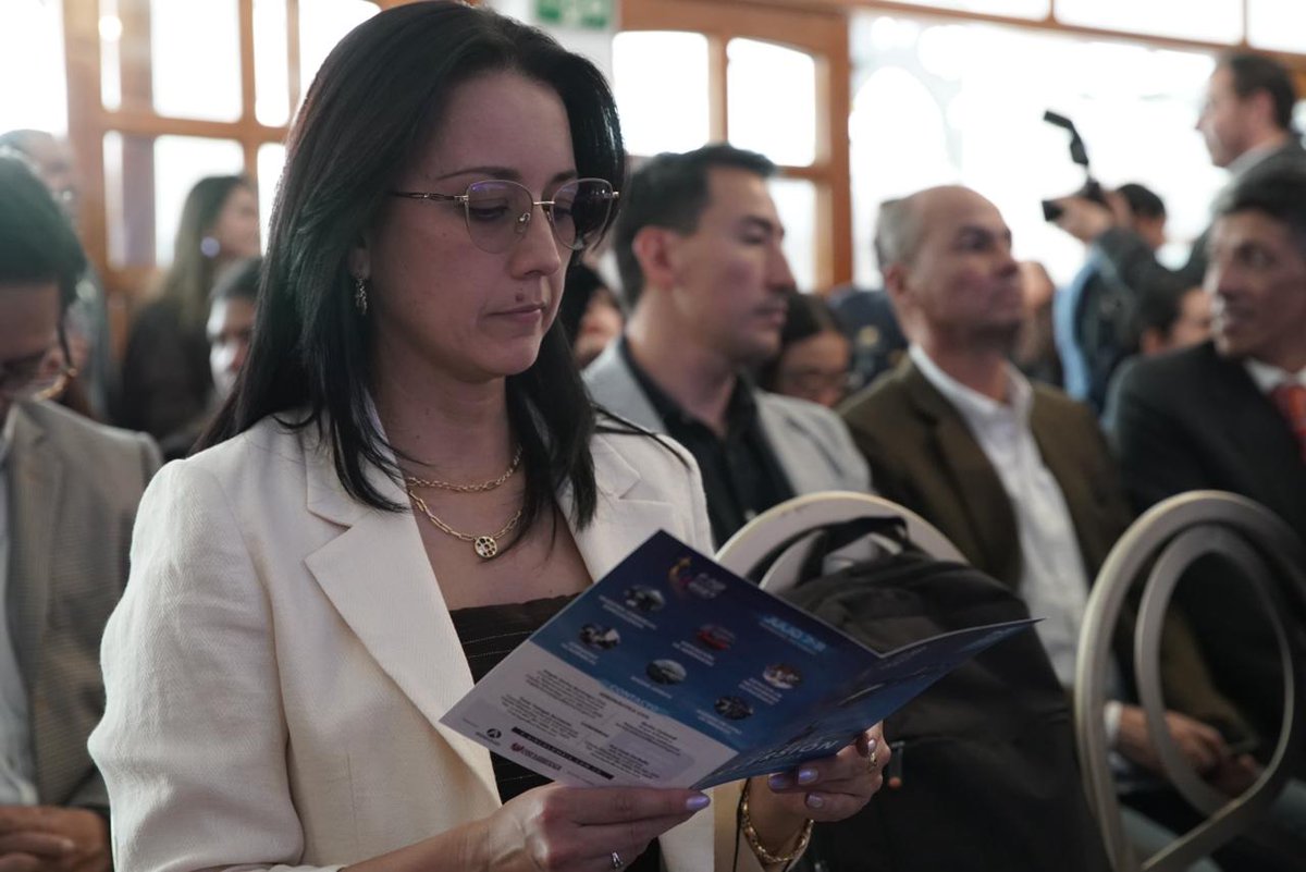 Fuerza Aeroespacial Colombiana tweet media