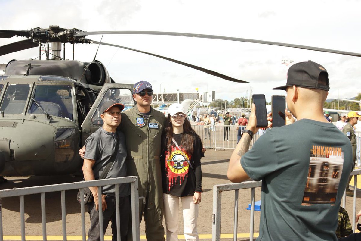 Fuerza Aeroespacial Colombiana tweet media