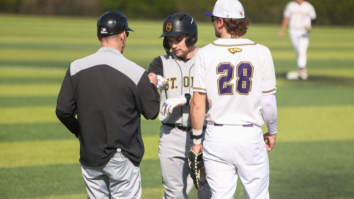 St. Olaf Athletics tweet media