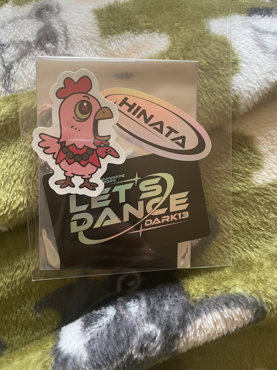 ユカリ tweet media