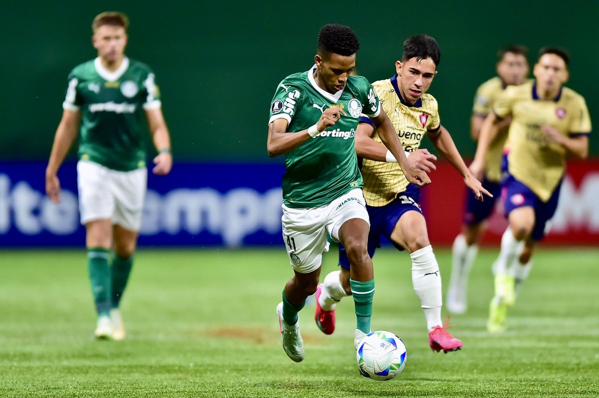 IVAN ALEXIS tweet media