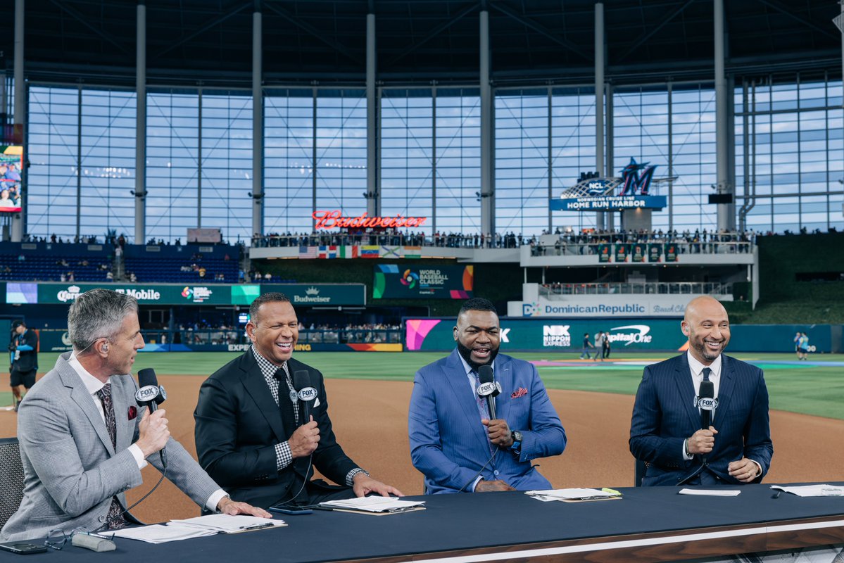 FOX Sports PR tweet media