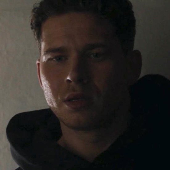 lizzie 🌟 tweet media