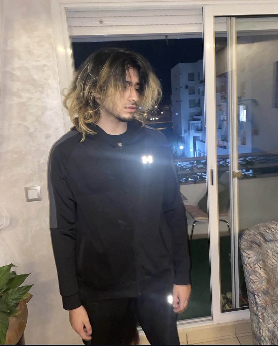 soy maroqui❄️☃️ tweet media