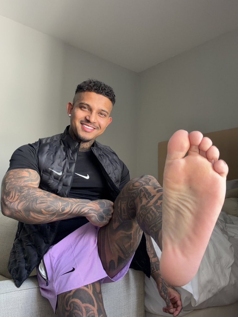 MasterDomUK 🇬🇧 tweet media