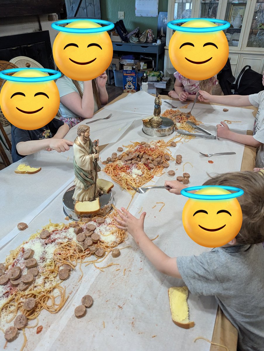 Mrs. CatholicComedy tweet media