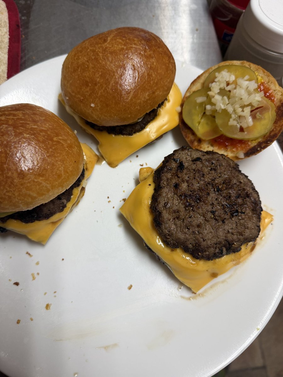 EricNow™ tweet media