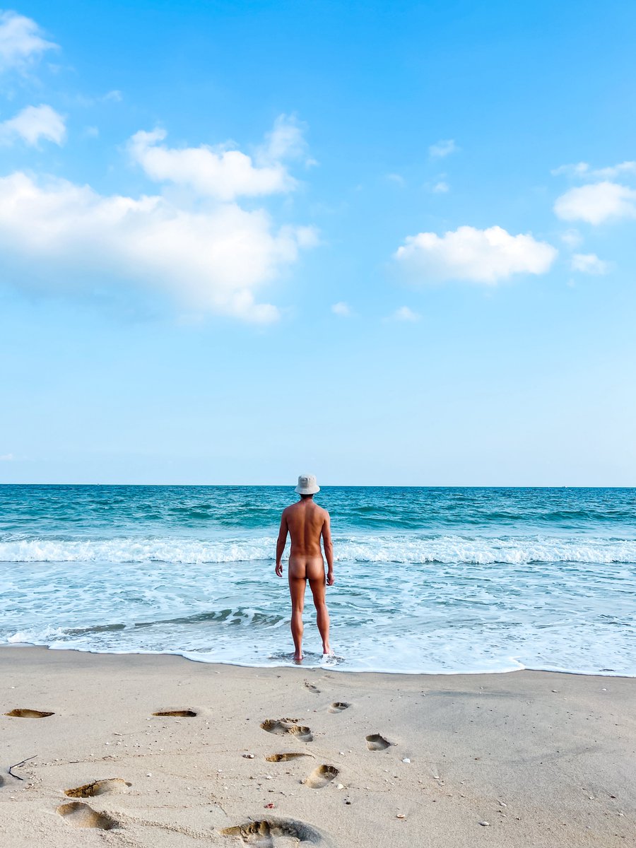 一脸惊讶 tweet media