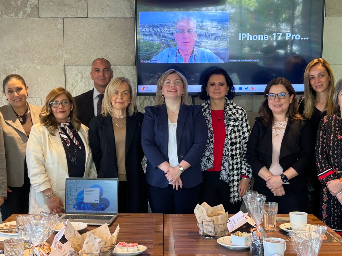 Primera reunión  del Consejo  Asesor de la Facultad de Psicología ⁦<a href="/anahuac/">Anáhuac Campus Norte</a>⁩ entre otros se presentó el doctorado en psicología con área de salud mental y adicciones