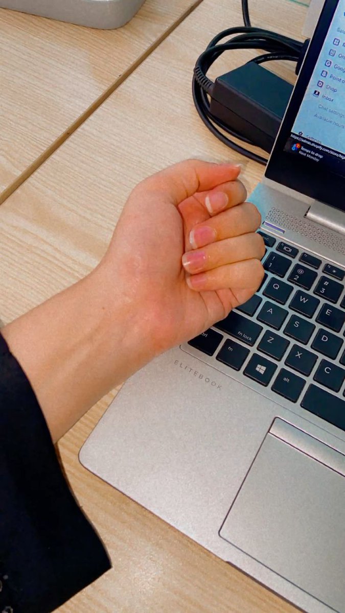 Ayesha khan tweet media