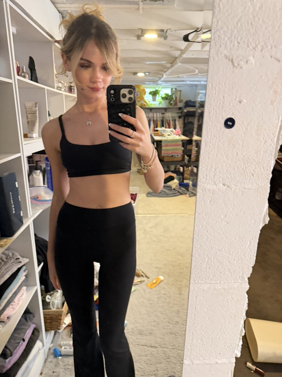 Goddess Trinity 💕 tweet media