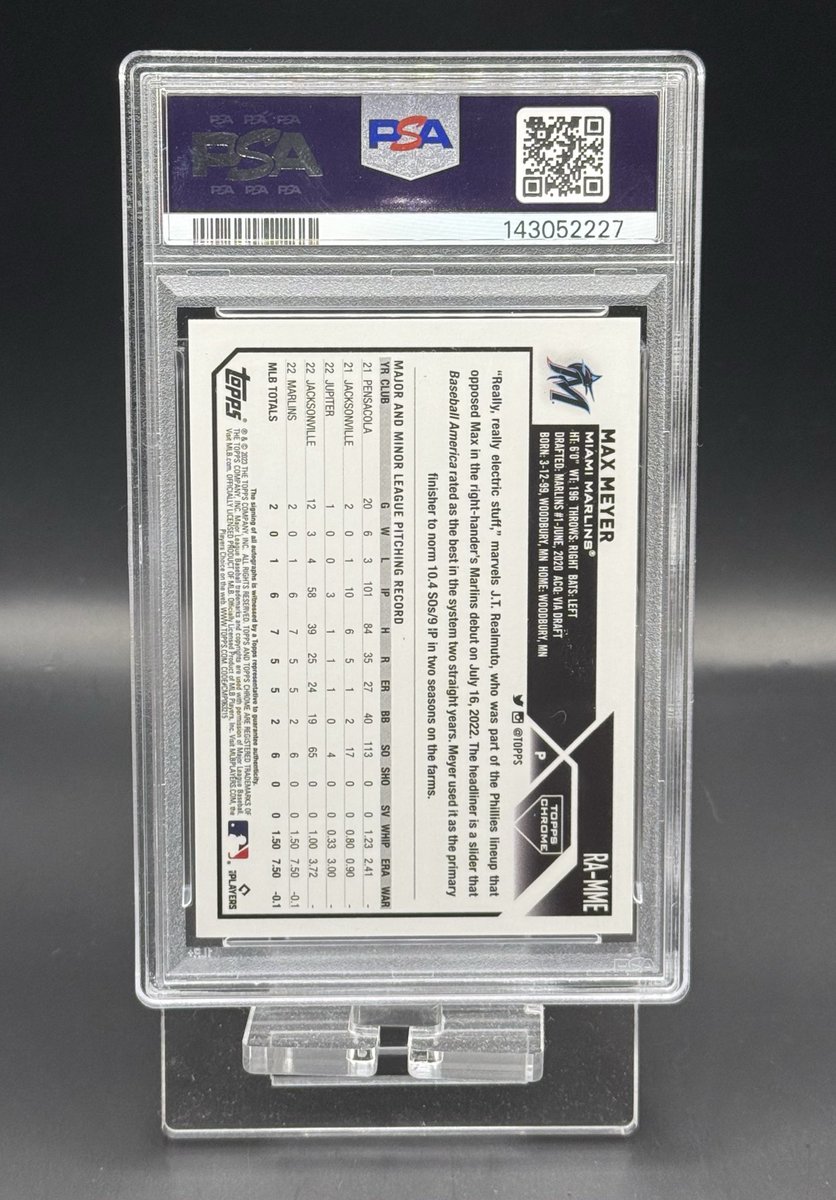 The Card Cabinet tweet media