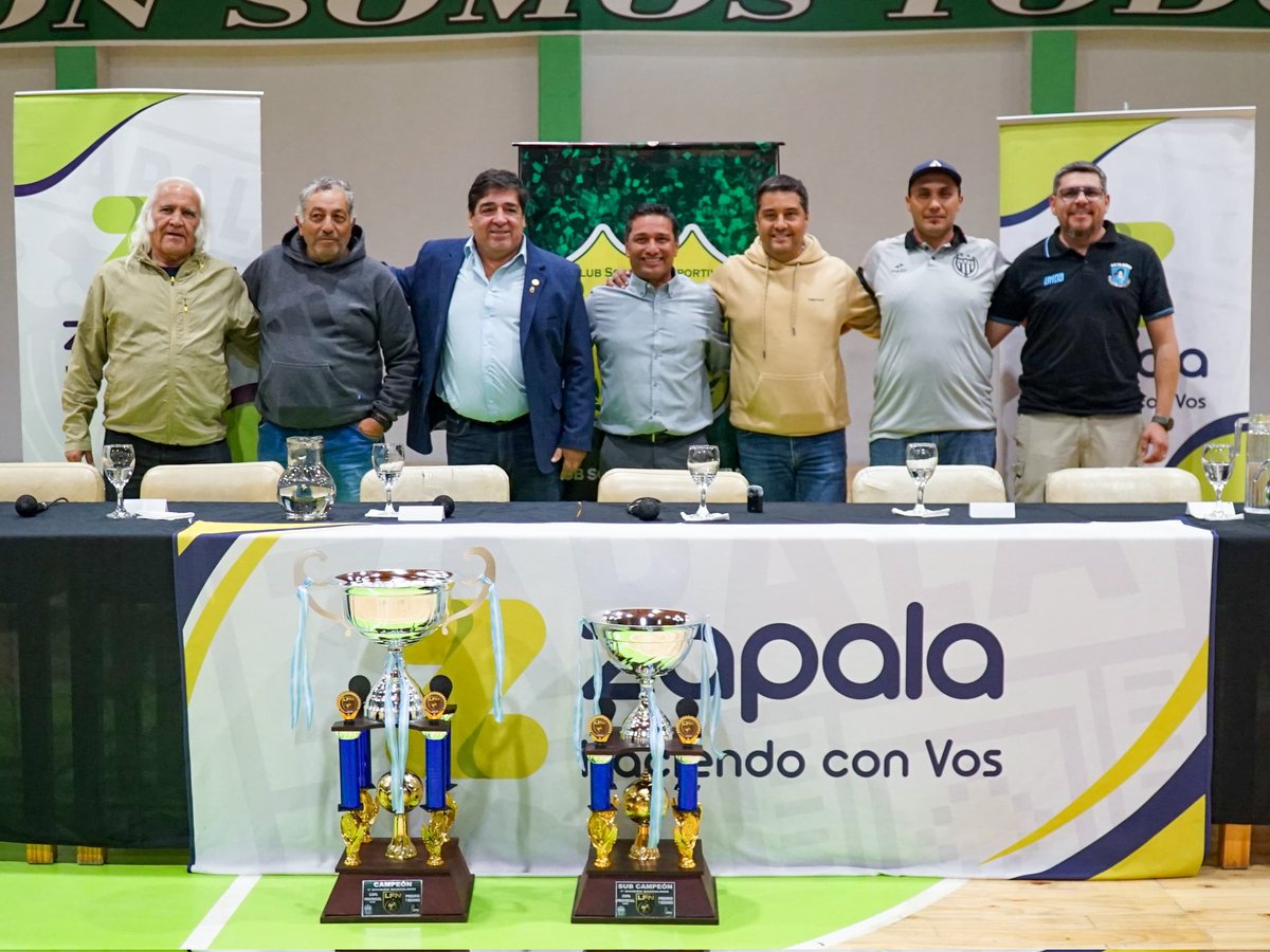 Carlos Koopmann tweet media