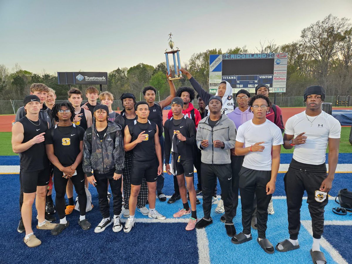 Jacket Athletics tweet media