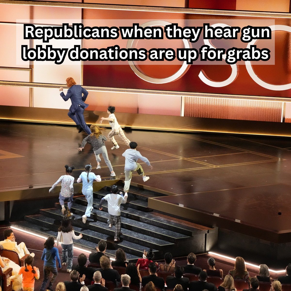 Change the Ref 🟧 tweet media