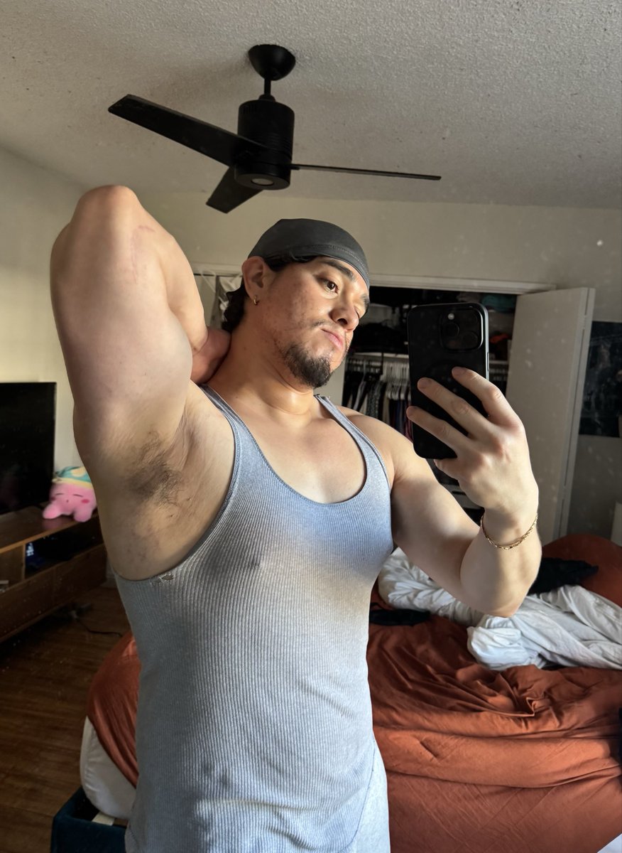 𝔢𝔩𝔠𝔲𝔱𝔢𝔧𝔬𝔱𝔬 tweet media