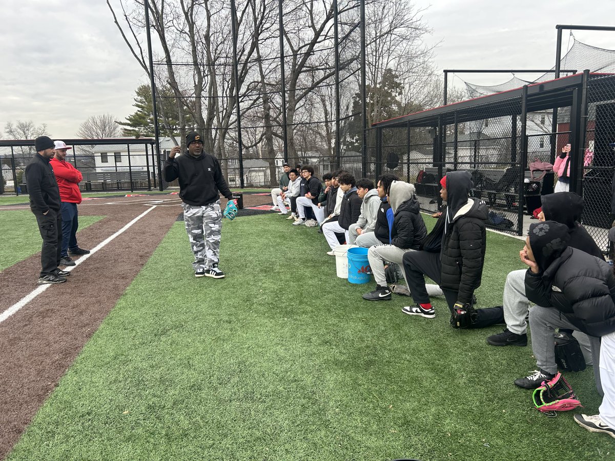 Coach Hop tweet media