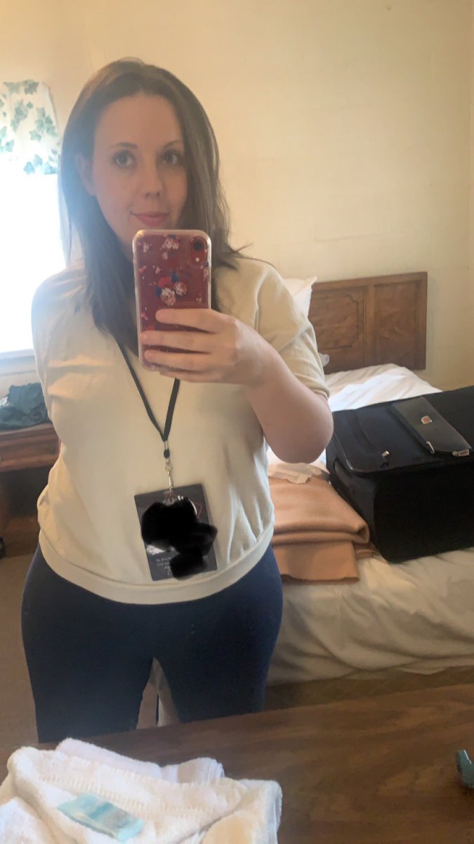 Brunette Bohemian tweet media