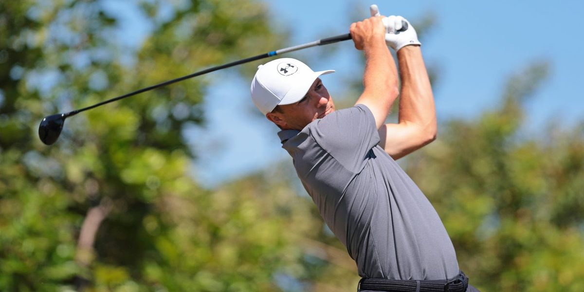 Golfweek tweet media