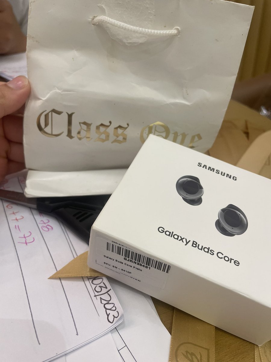 will ⟨꒱ tweet media