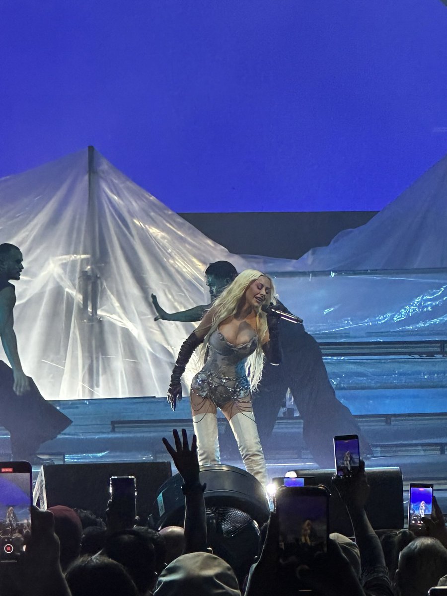 Anton DL tweet media