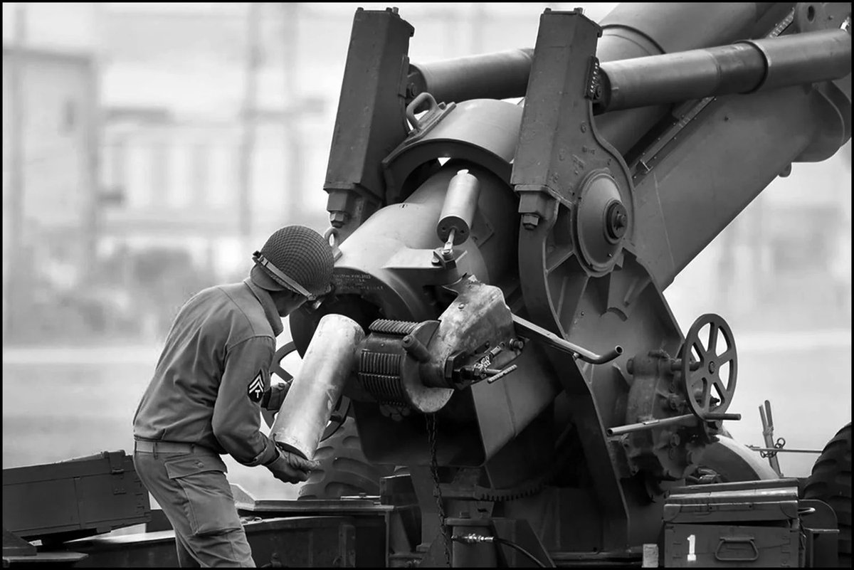 M1A2 GODZILLAX tweet media