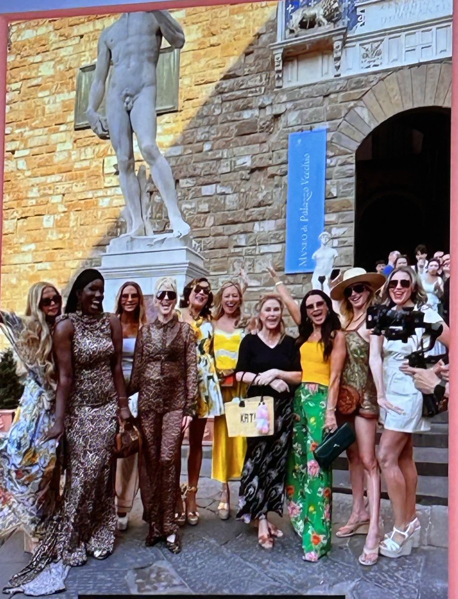 Staten Island Fairy tweet media