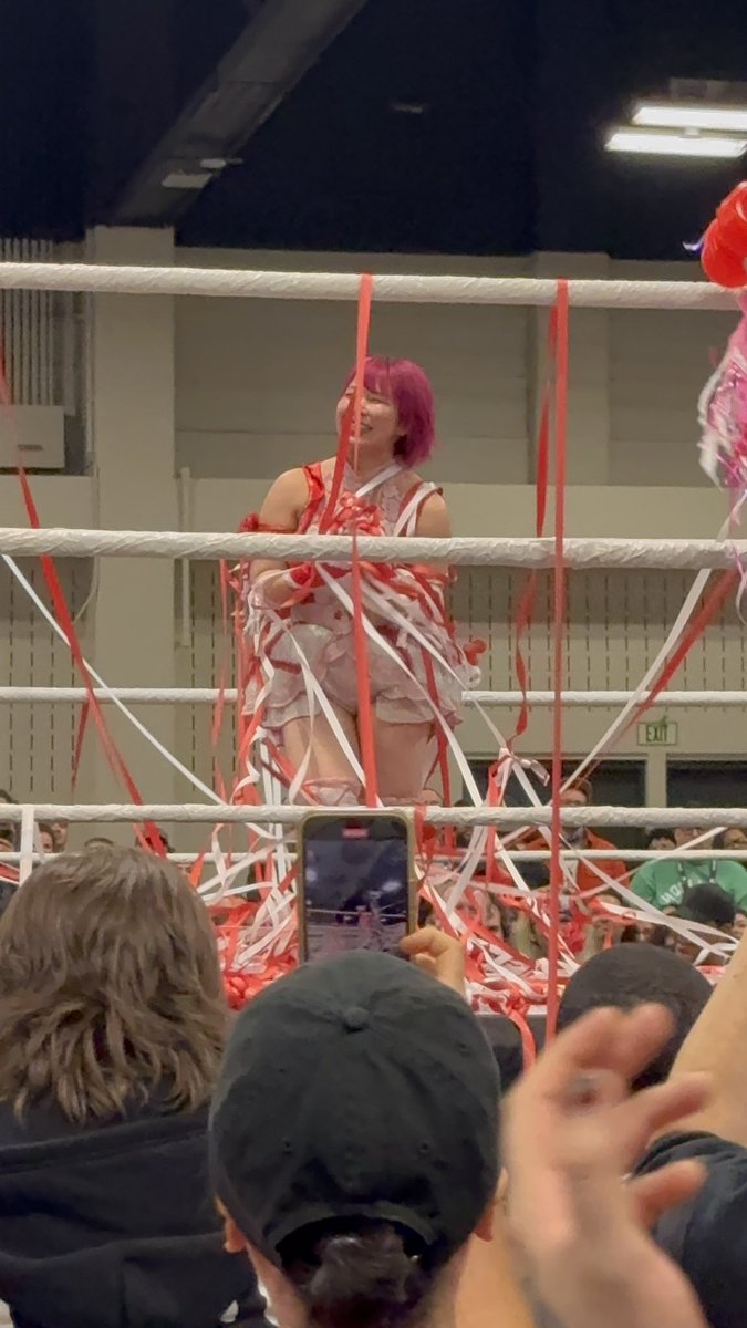 connor✌️ tweet media