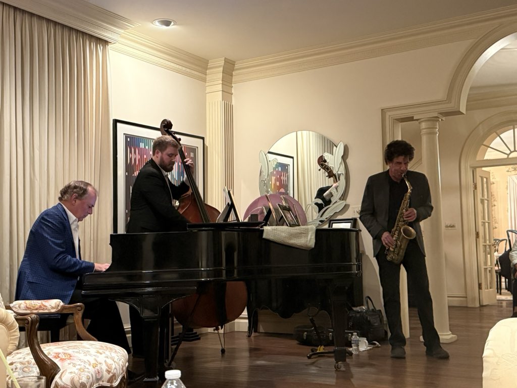 Cyborg Pediatrician tweet media