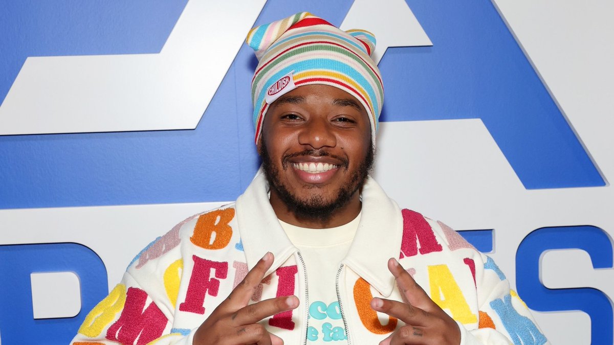 Complex Music tweet media