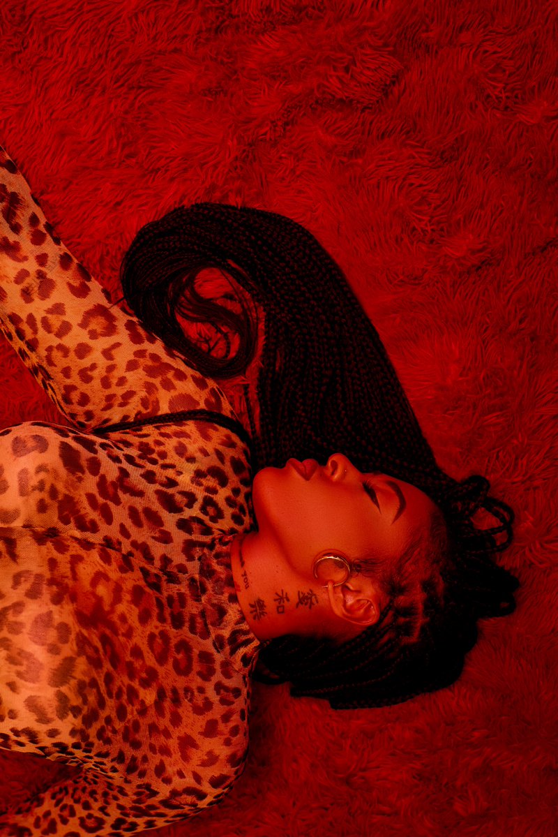 In a whole year of moments, this one is mine… 🎂✨
Grateful for life, growth, and everything in between.

#Wura out now — go watch and tell me what you think 🖤👑💫

youtu.be/E8Tvx6ibkvA?si…