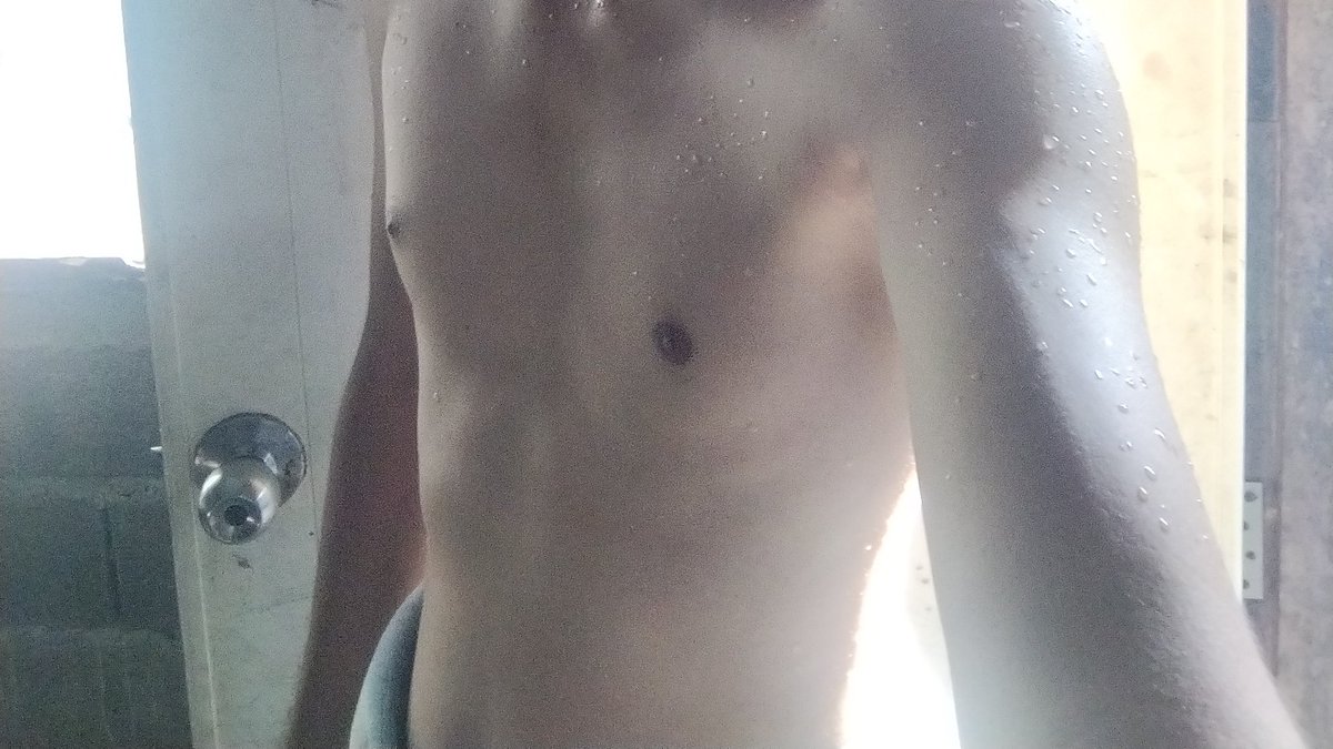 คนบ้านๆ tweet media