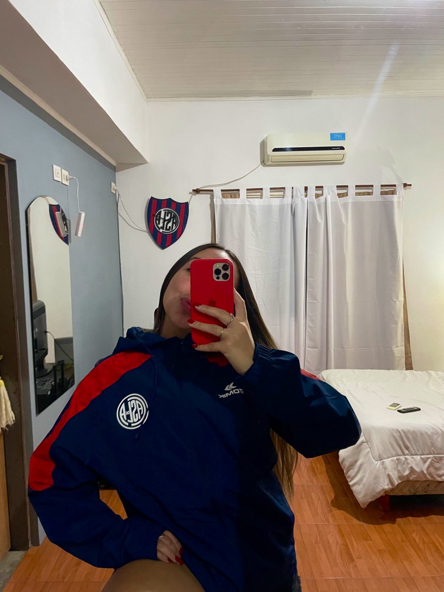 ᴄᴀʀᴏ tweet media