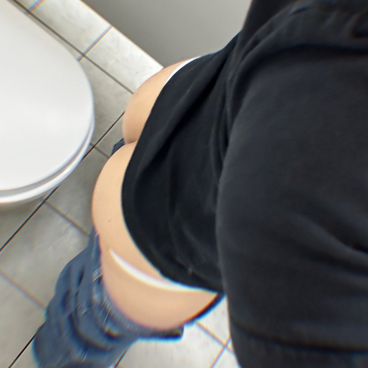 /ˈɡʊdbɔɪ/ tweet media