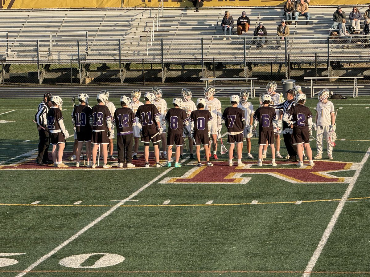 LQuick42's tweet photo. First game of the season!  Let’s go Spartans! https://t.co/SMPuz6JHZX